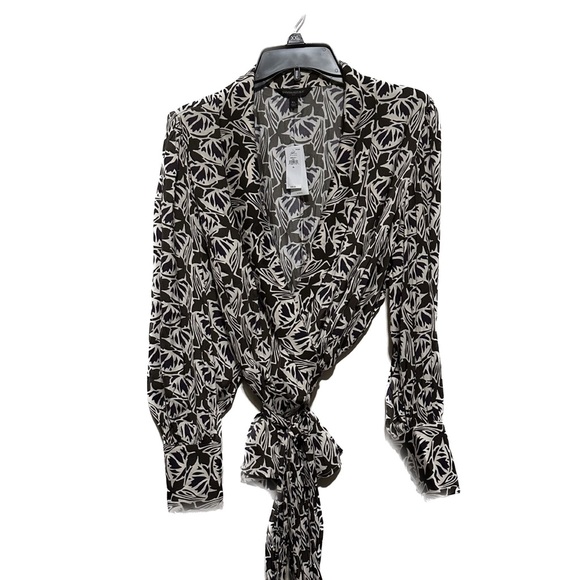 Banana Republic Wrap Tie Blouse women’s size XL NWT - Picture 2 of 9